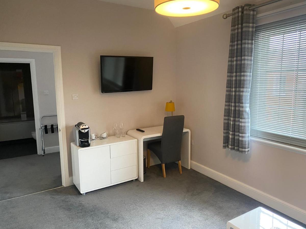 Qudos Hotel Salisbury Luaran gambar