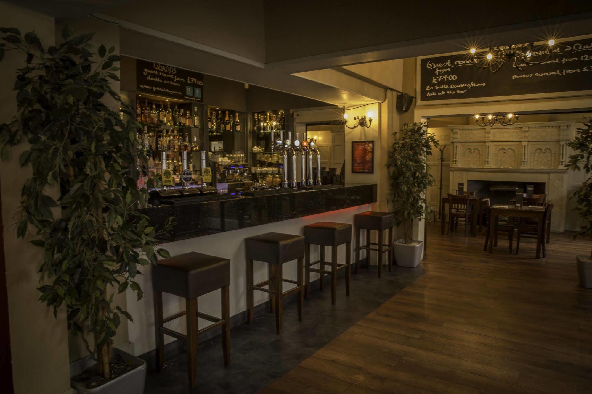 Qudos Hotel Salisbury Luaran gambar