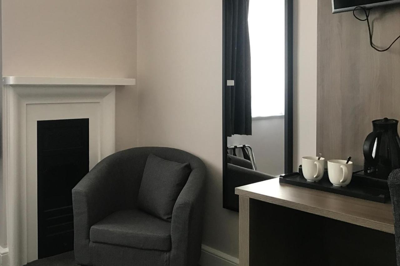 Qudos Hotel Salisbury Luaran gambar