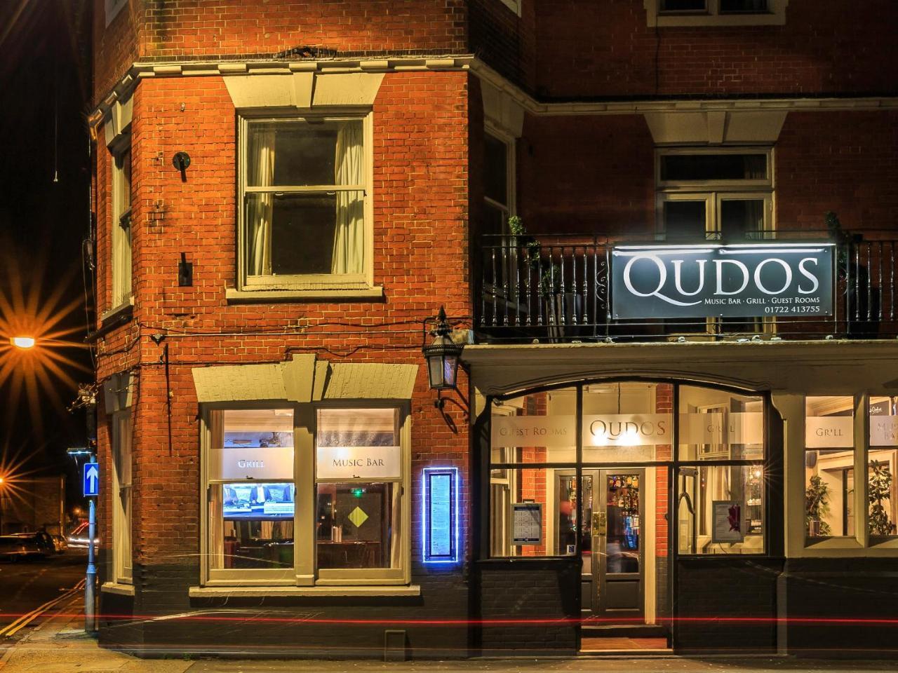 Qudos Hotel Salisbury Luaran gambar
