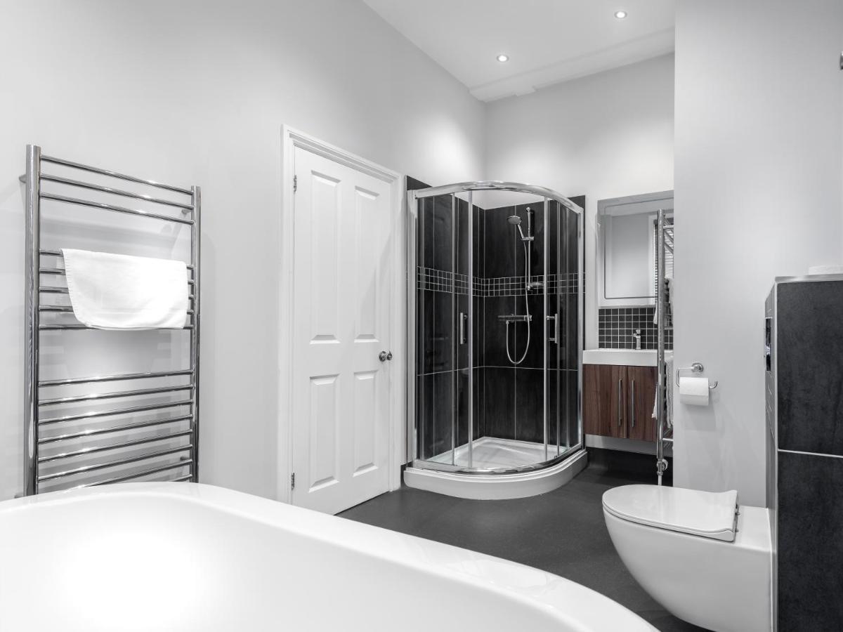 Qudos Hotel Salisbury Luaran gambar